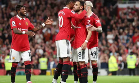 "Một đêm hoàn hảo của Man United"