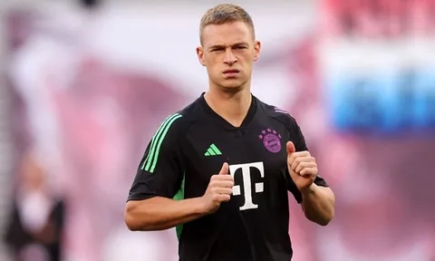 Joshua Kimmich phát cáu sau trận hòa với RB Leipzig