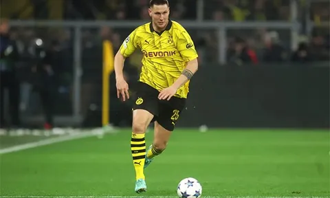 Tại sao Sule mắc kẹt trên băng ghế dự bị tại Dortmund?