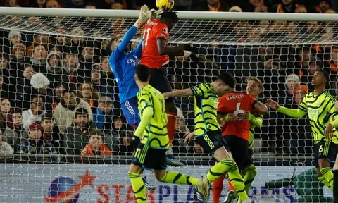 2 điểm đen của Arsenal trong chiến thắng trước Luton Town