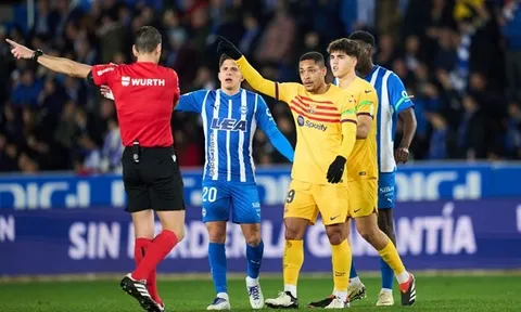 Sao trẻ Barca “vùng vằng” vì bị cấm thi đấu