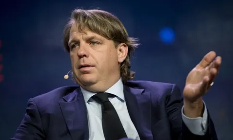 Chelsea cần tìm cách cân bằng giữa tham vọng và sự thận trọng tài chính