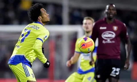 PSG bán 12,5 % cổ phần cho một tập đoàn đầu tư của Mỹ