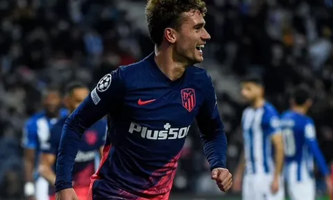 NHM Barca chỉ trích thẳng mặt Lewandowski