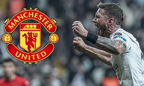 "Gã khổng lồ Hà Lan" có một nửa cơ hội ở lại Man Utd