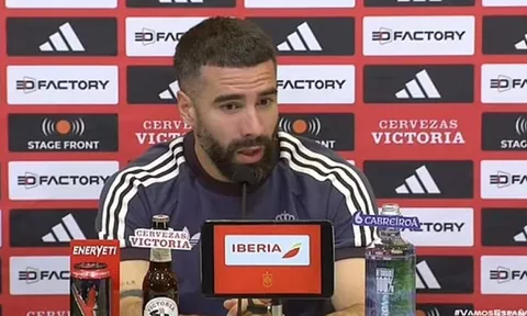 Dani Carvajal: "Tôi không tin Tây Ban Nha là quốc gia phân biệt chủng tộc"