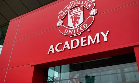 Thương vụ bom tấn rục rịch nổ tại Premier League
