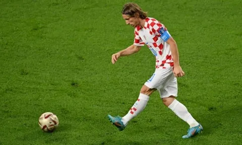Chelsea cùng lúc hủy bỏ 2 giao kèo khiến Pochettino không hài lòng