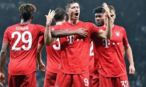 "Messi là một cầu thủ tuyệt vời, nhưng tôi hâm mộ Ronaldo hơn"