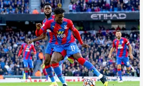 Ansu Fati bị loại, thần đồng Barca lên tuyển Tây Ban Nha ở tuổi 16