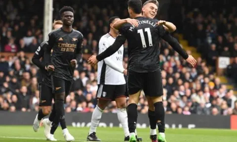 20 triệu bảng khiến cả Premier League ngả mũ