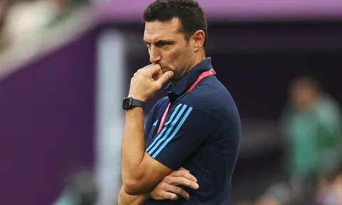 "Cuộc trò chuyện với Messi đã giảm bớt gánh nặng cho tôi"