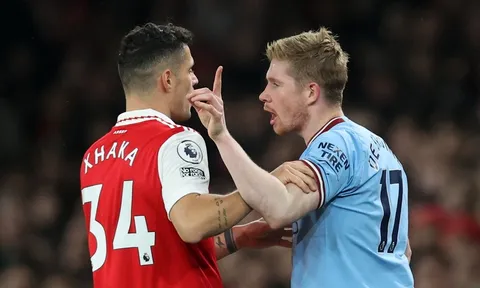 De Bruyne nêu lý do Ngoại hạng Anh khó nhằn hơn mọi năm
