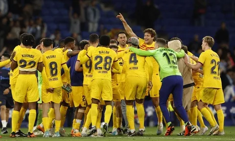Barca vô địch La Liga sau 4 năm