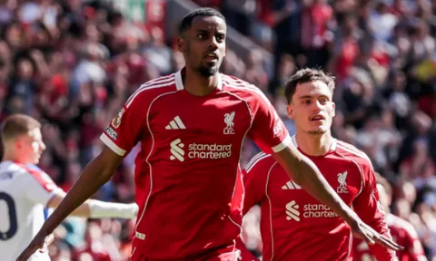 Bài toán kết nối Isak và Wirtz để hàng công Liverpool bùng nổ