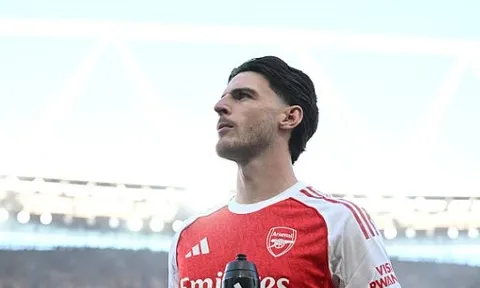 Arsenal thắp sáng hy vọng vô địch đúng như lời Declan Rice