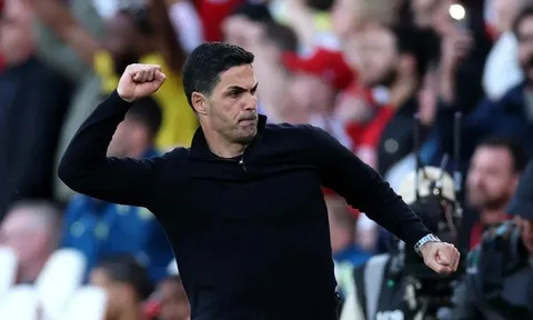 Mikel Arteta bị mỉa mai vì ăn mừng quá khích