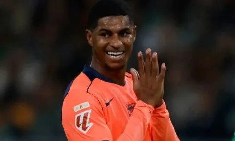 Rashford chốt xong tương lai tại Barcelona, chờ phản hồi từ CLB