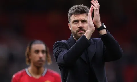 MU đổi hai vị trí quyết hạ Brentford chốt vé Cúp C1