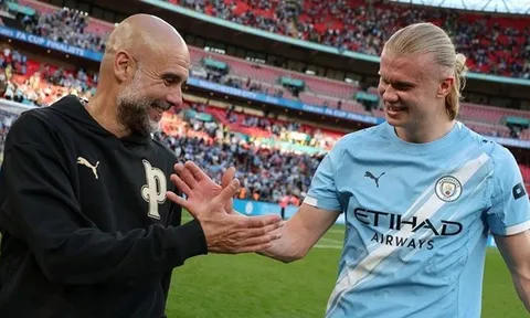 Man City từ mùa giải trắng tay đến tham vọng ăn ba lịch sử