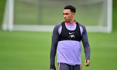 5 điểm nhấn từ buổi tập của Liverpool: 2 cú hích bùng nổ xuất hiện