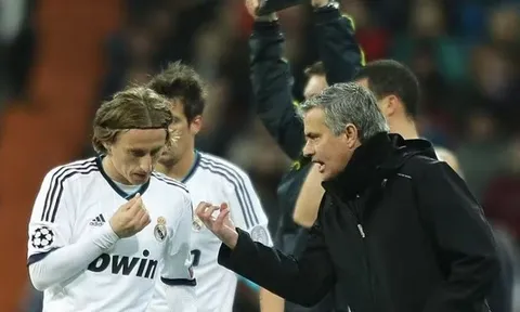 Mourinho có thể tái hợp Modric