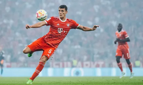 "Ở Man Utd, cậu ấy sẽ được tái hợp với Varane"