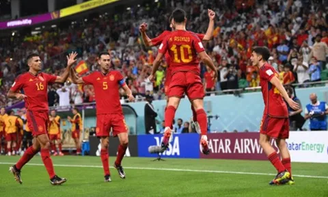 "Tất cả những cầu thủ giỏi đều phải ở Barcelona"