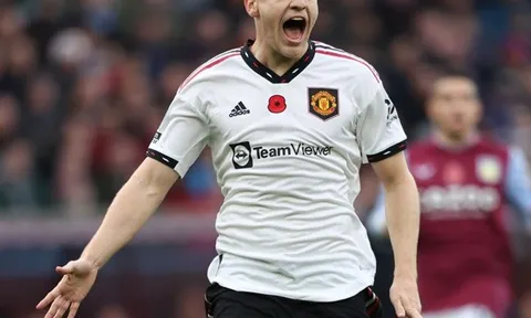 "Van de Beek, một điển hình về sự im hơi lặng tiếng"