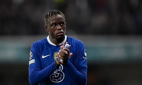 Cựu sao Chelsea đang thay đổi hoàn toàn hàng tiền vệ Monaco