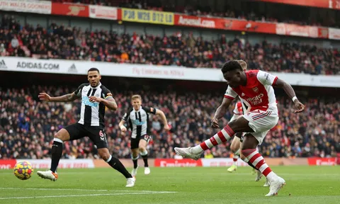 Hạ Newcastle, Arsenal gặp tổn thất lớn trước đại chiến Quỷ đỏ