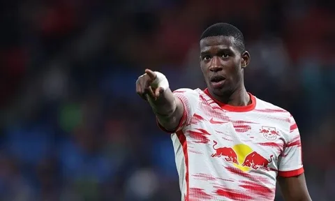 "Mukiele sẽ phù hợp với Bayern"