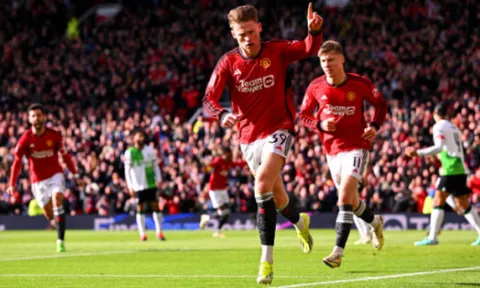 Alan Shearer gửi cảnh báo đến Man United