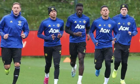 3 cái tên nhiều khả năng rời M.U trong tháng 1; sai lầm của Sir Alex