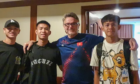 3 cầu thủ U22 Việt Nam bị loại rời Campuchia
