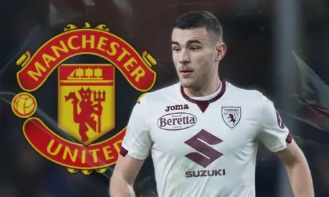 3 chữ ký thông minh cho Man United vào mùa hè