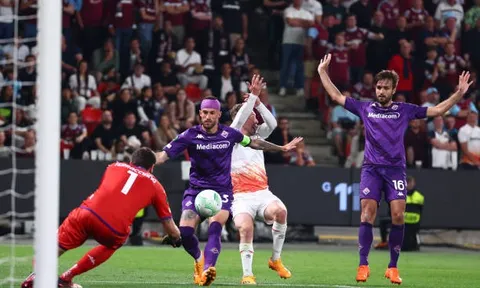 3 key pass, 5 lần rê bóng, 'ảo thuật gia' xuất hiện ở Conference League