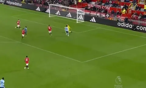 3 tình huống gây chú ý của De Gea trước Brentford