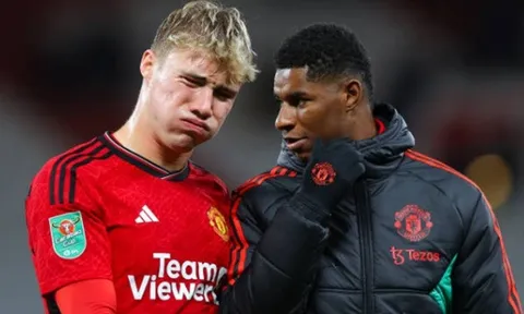 3 vị trí như bị "ám" của Man United