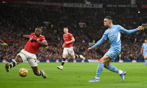 Scholes chỉ đích danh cầu thủ vô dụng của Man Utd