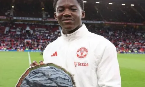 CHÍNH THỨC! Man Utd công bố Cầu thủ trẻ xuất sắc nhất năm