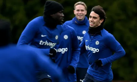 "Tôi hy vọng Chelsea sẽ đánh bại Real Madrid cả hai lượt trận"