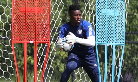 Man Utd vừa hoàn tất bản HĐ quan trọng nhất