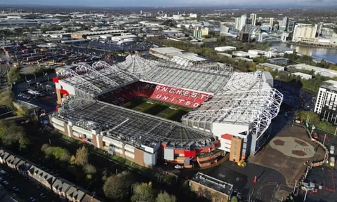 4 nhà đầu tư khủng đặt giá mua Man Utd