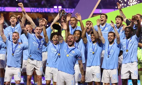 Tổng kết bóng đá Anh năm 2023: Cú ăn 3 của Man City chưa phải là tất cả