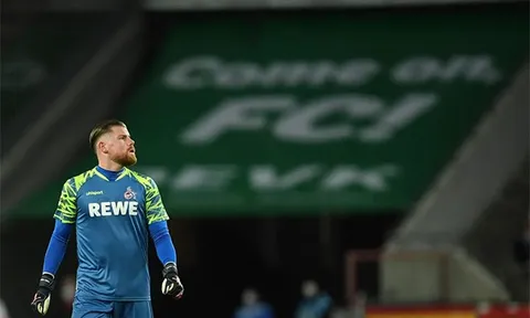 Timo Horn tìm được bến đỗ mới sau thời gian dài thất nghiệp