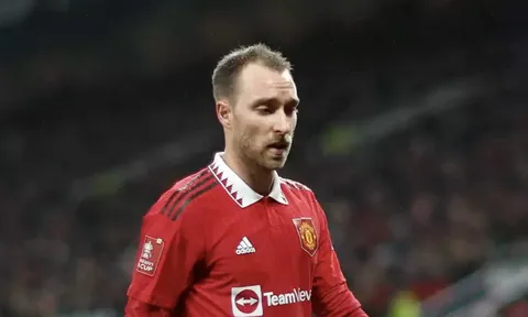 Cú hích Christian Eriksen xuất hiện