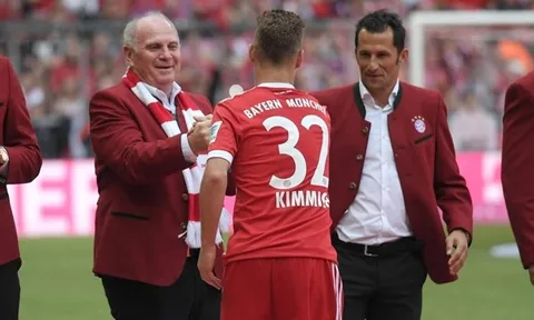 Huyền thoại Bayern tiếc nuối vì Kimmich bị treo giò