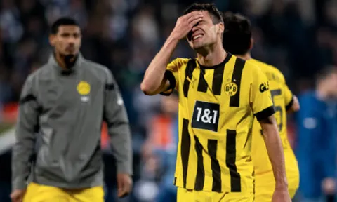 Bị níu chân, Dortmund bỏ lỡ thời cơ vàng đua vô địch