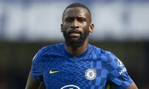 Leverkusen chỉ thua Man City và Liverpool